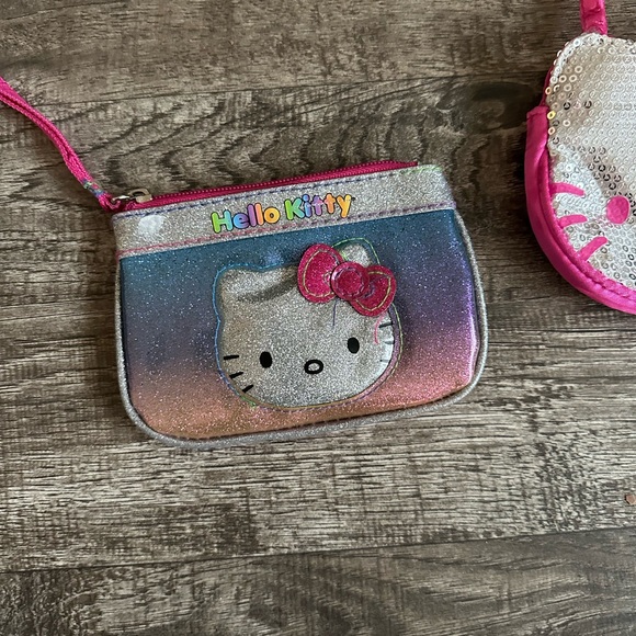 Set of 2 Hello Kitty mini purses - Picture 2 of 4